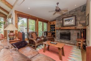 Bungalow, 8th Concession, King, Ontario - Country homes for sale and luxury real estate including horse farms and property in the Caledon and King City areas near Toronto
