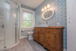 Century Home, Cookstown, Ontario - Country homes for sale and luxury real estate including horse farms and property in the Caledon and King City areas near Toronto