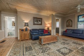 Century Home, Cookstown, Ontario - Country homes for sale and luxury real estate including horse farms and property in the Caledon and King City areas near Toronto