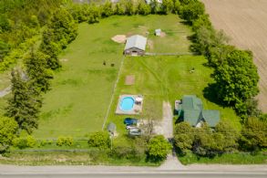 Century Home, Cookstown, Ontario - Country homes for sale and luxury real estate including horse farms and property in the Caledon and King City areas near Toronto