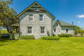 Century Home, Cookstown, Ontario - Country homes for sale and luxury real estate including horse farms and property in the Caledon and King City areas near Toronto