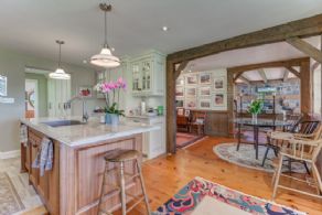 Kitchen - Country homes for sale and luxury real estate including horse farms and property in the Caledon and King City areas near Toronto