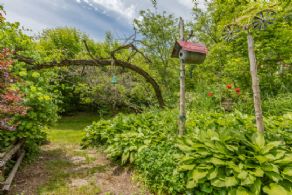 Magical, Private Quiet Retreat, Mulmur, Ontario - Country homes for sale and luxury real estate including horse farms and property in the Caledon and King City areas near Toronto