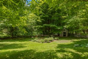 Maple Cottage, The Grange, Caledon, Ontario - Country homes for sale and luxury real estate including horse farms and property in the Caledon and King City areas near Toronto