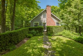 Maple Cottage, The Grange, Caledon, Ontario - Country homes for sale and luxury real estate including horse farms and property in the Caledon and King City areas near Toronto