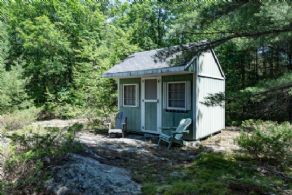 Palisade Bay, Georgian Bay, Ontario - Country homes for sale and luxury real estate including horse farms and property in the Caledon and King City areas near Toronto