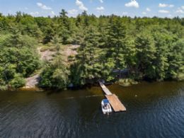 Palisade Bay, Georgian Bay, Ontario - Country homes for sale and luxury real estate including horse farms and property in the Caledon and King City areas near Toronto