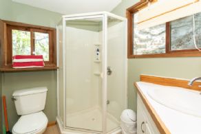 Palisade Bay, Georgian Bay, Ontario - Country homes for sale and luxury real estate including horse farms and property in the Caledon and King City areas near Toronto