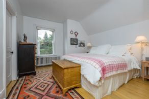 Wood Crown Farm, Mono, Ontario - Country homes for sale and luxury real estate including horse farms and property in the Caledon and King City areas near Toronto