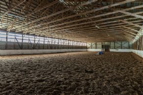 Indoor Riding Arena - Country homes for sale and luxury real estate including horse farms and property in the Caledon and King City areas near Toronto