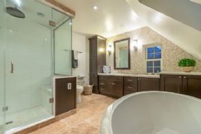 The Grange Side Road in Caledon - Country homes for sale and luxury real estate including horse farms and property in the Caledon and King City areas near Toronto