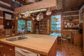 Horseshoe Hill, Caledon, Ontario - Country homes for sale and luxury real estate including horse farms and property in the Caledon and King City areas near Toronto
