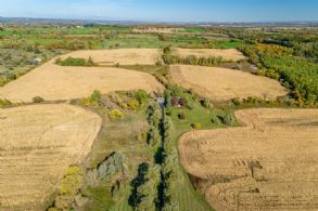 South Farm, Hockley, Ontario - Country homes for sale and luxury real estate including horse farms and property in the Caledon and King City areas near Toronto