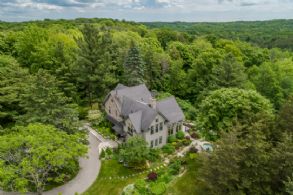 65 Glenview Heights, King, Ontario - Country homes for sale and luxury real estate including horse farms and property in the Caledon and King City areas near Toronto