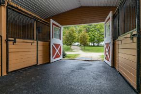 Belfountain Area Horse Property, Ontario - Country homes for sale and luxury real estate including horse farms and property in the Caledon and King City areas near Toronto
