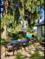 Pool Courtyard - Country homes for sale and luxury real estate including horse farms and property in the Caledon and King City areas near Toronto