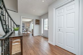 Foyer - Country homes for sale and luxury real estate including horse farms and property in the Caledon and King City areas near Toronto
