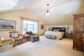 Bedroom - Country homes for sale and luxury real estate including horse farms and property in the Caledon and King City areas near Toronto
