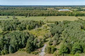 10 Acres, Queensville, Ontario - Country homes for sale and luxury real estate including horse farms and property in the Caledon and King City areas near Toronto