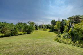 10 Acres, Queensville, Ontario - Country homes for sale and luxury real estate including horse farms and property in the Caledon and King City areas near Toronto