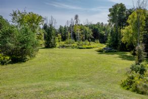 10 Acres, Queensville, Ontario - Country homes for sale and luxury real estate including horse farms and property in the Caledon and King City areas near Toronto