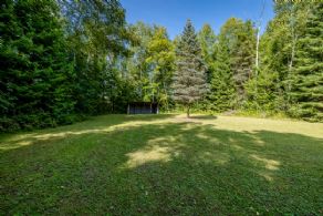 10 Acres, Queensville, Ontario - Country homes for sale and luxury real estate including horse farms and property in the Caledon and King City areas near Toronto