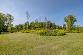 10 Acres, Queensville, Ontario - Country homes for sale and luxury real estate including horse farms and property in the Caledon and King City areas near Toronto