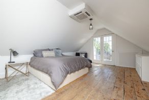 Blake House, Barrie, Ontario - Country homes for sale and luxury real estate including horse farms and property in the Caledon and King City areas near Toronto
