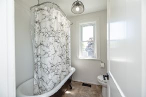 Blake House, Barrie, Ontario - Country homes for sale and luxury real estate including horse farms and property in the Caledon and King City areas near Toronto