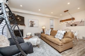 Blake House, Barrie, Ontario - Country homes for sale and luxury real estate including horse farms and property in the Caledon and King City areas near Toronto