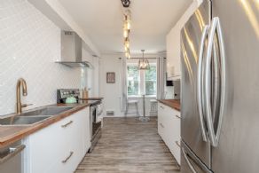 Blake House, Barrie, Ontario - Country homes for sale and luxury real estate including horse farms and property in the Caledon and King City areas near Toronto
