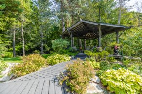 65 Glenview Heights, King, Ontario - Country homes for sale and luxury real estate including horse farms and property in the Caledon and King City areas near Toronto