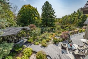 65 Glenview Heights, King, Ontario - Country homes for sale and luxury real estate including horse farms and property in the Caledon and King City areas near Toronto