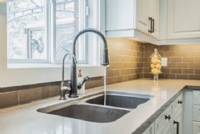 24 Irwin Drive, Barrie, ON - Country homes for sale and luxury real estate including horse farms and property in the Caledon and King City areas near Toronto