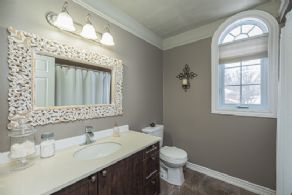 24 Irwin Drive, Barrie, ON - Country homes for sale and luxury real estate including horse farms and property in the Caledon and King City areas near Toronto