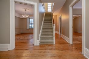 West Wing - Country homes for sale and luxury real estate including horse farms and property in the Caledon and King City areas near Toronto