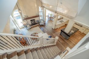 61 Kingscross Drive, King City - Country homes for sale and luxury real estate including horse farms and property in the Caledon and King City areas near Toronto