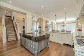 61 Kingscross Drive, King City - Country homes for sale and luxury real estate including horse farms and property in the Caledon and King City areas near Toronto