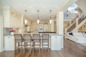 61 Kingscross Drive, King City - Country homes for sale and luxury real estate including horse farms and property in the Caledon and King City areas near Toronto