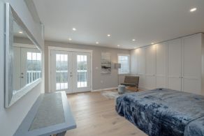 Master Bedroom - Country homes for sale and luxury real estate including horse farms and property in the Caledon and King City areas near Toronto