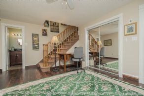 Lower level desk area - Country homes for sale and luxury real estate including horse farms and property in the Caledon and King City areas near Toronto