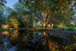 Hockley Lodge, Mono - Country homes for sale and luxury real estate including horse farms and property in the Caledon and King City areas near Toronto