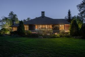Hockley Lodge, Mono - Country homes for sale and luxury real estate including horse farms and property in the Caledon and King City areas near Toronto