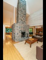 Hockley Lodge, Mono - Country homes for sale and luxury real estate including horse farms and property in the Caledon and King City areas near Toronto