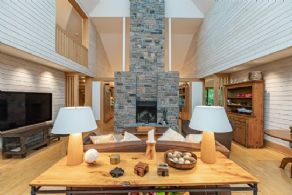 Hockley Lodge, Mono - Country homes for sale and luxury real estate including horse farms and property in the Caledon and King City areas near Toronto