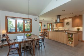 Rosemont Ridge, Mulmur, Mulmur, Ontario - Country homes for sale and luxury real estate including horse farms and property in the Caledon and King City areas near Toronto