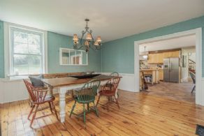 Country Home Highway 50, Ontario - Country homes for sale and luxury real estate including horse farms and property in the Caledon and King City areas near Toronto