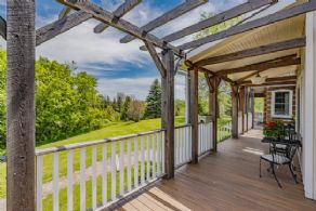 Country Home Highway 50, Ontario - Country homes for sale and luxury real estate including horse farms and property in the Caledon and King City areas near Toronto