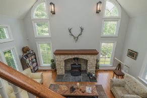 Country Home Highway 50, Ontario - Country homes for sale and luxury real estate including horse farms and property in the Caledon and King City areas near Toronto