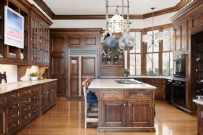 Kitchen with Walk-in Pantry & Servery & Fireplace - Country homes for sale and luxury real estate including horse farms and property in the Caledon and King City areas near Toronto